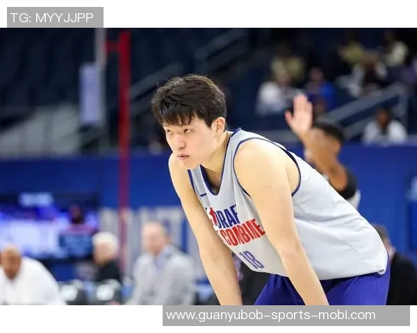 杨瀚森首次首发球衣拍卖成交价高达42356元引发热议